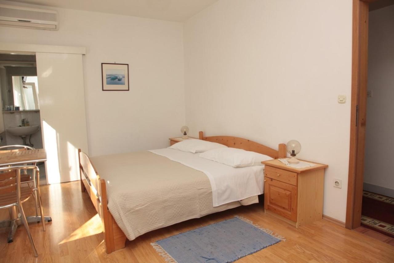 كورتْشولا App And Rooms Tereza - In Center المظهر الخارجي الصورة